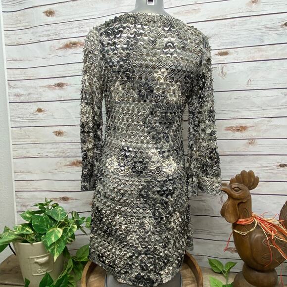 MECHANT Layering Cut Out Bell Sleeve Mini Little Black White Dress Size S - Picture 9 of 12